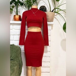 Chic Red Ribbed Pencil Skirt
